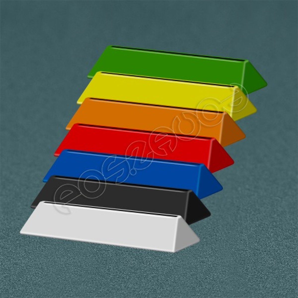 teybl-tent-menyuholder-a5-vertikalno-tip-4-s-chernym-osnovaniem-1279