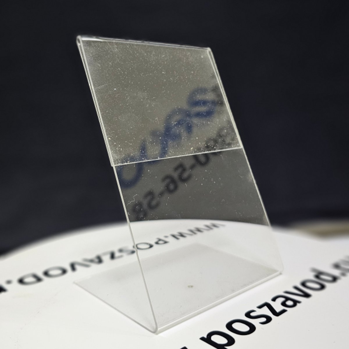 tsennikoderzhatel-60h80-iz-orgstekla-831